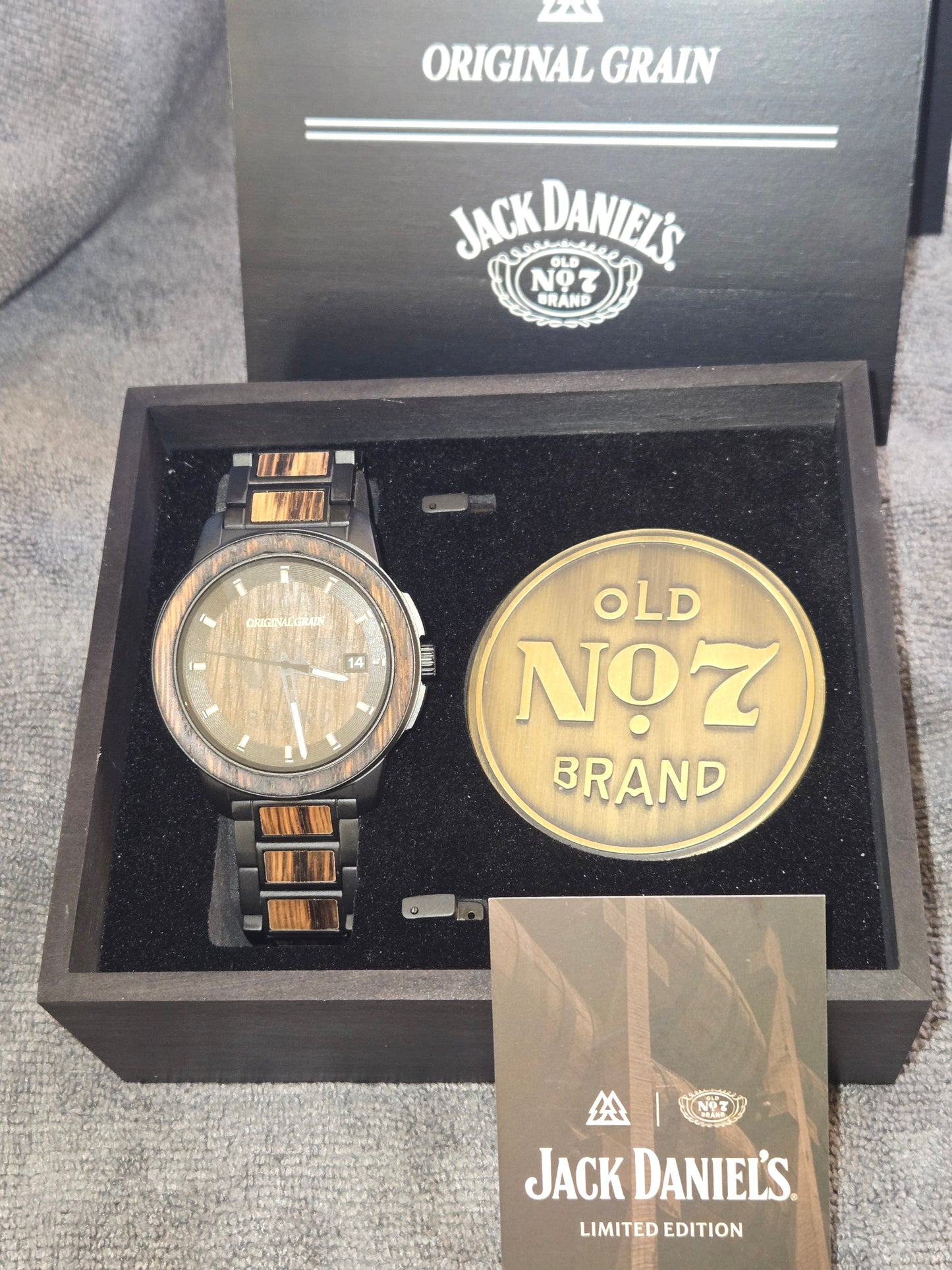 Jack Daniel's Limited Edition Barrel 46mm