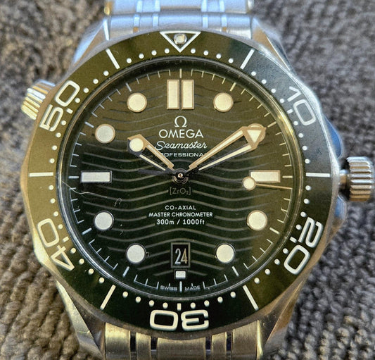 Omega Seamaster Diver 300M 42MM Stainless Steel Timing Bezel Green Wave Dial, B&P (2023)